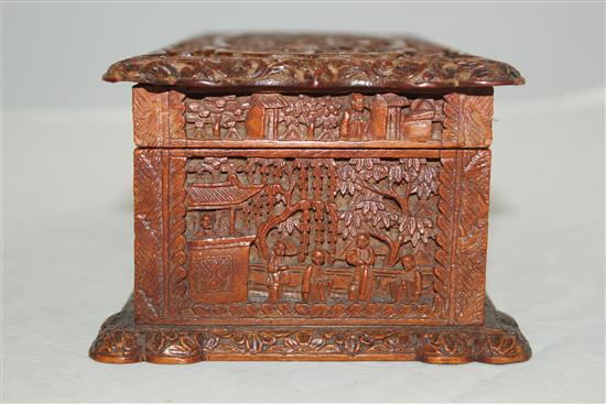 A Chinese export sandalwood rectangular box, mid 19th century, 26.5cm, hinges detached